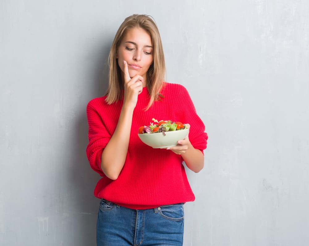 ¿Qué alimentos debemos comer en la